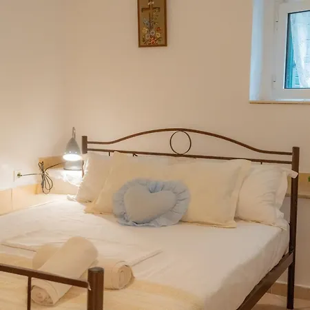 Two Traditional Houses In Lefkada Casa vacanze *